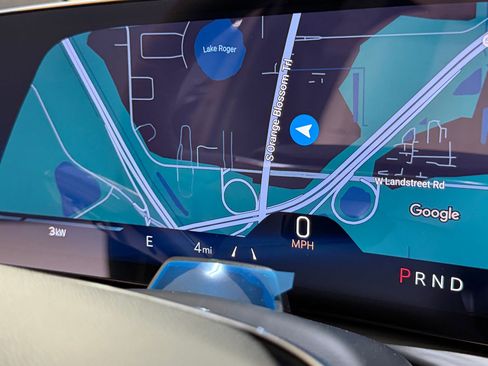 New 2026 Cadillac Vistiq Luxury AWD/4WD image 29