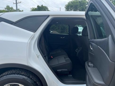 Used 2023 Chevrolet Blazer LT FWD image 28