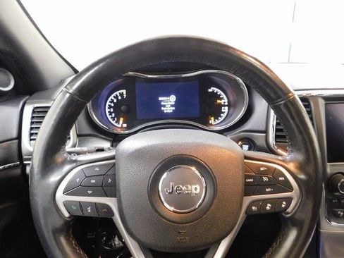 Used 2018 Jeep Grand Cherokee Limited w/ Luxury Group II image 6
