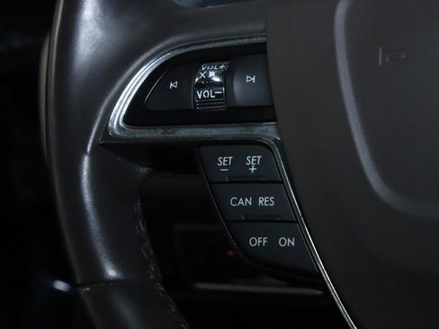 Certified 2023 Lincoln Nautilus Reserve AWD/4WD image 24