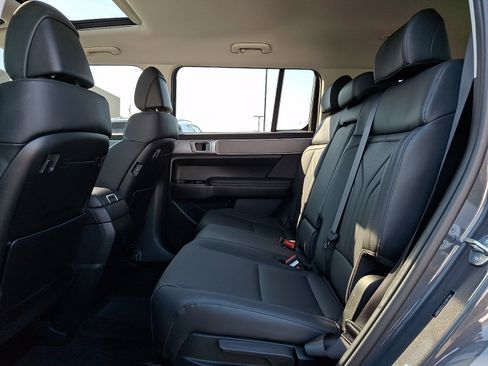 Certified 2025 Hyundai Santa Fe XRT image 9