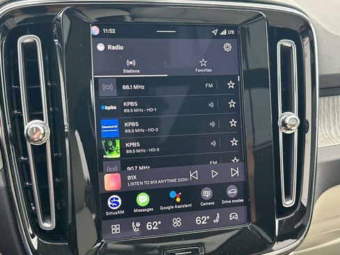 Used 2026 Volvo XC40 B5 Plus w/ Climate Package image 21