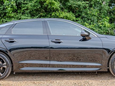 Used 2022 Kia K5 GT-Line w/ GT-Line FWD Premium Package image 6