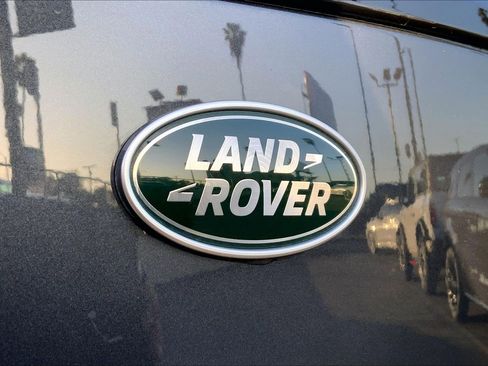 Used 2022 Land Rover Range Rover Westminster Edition image 9