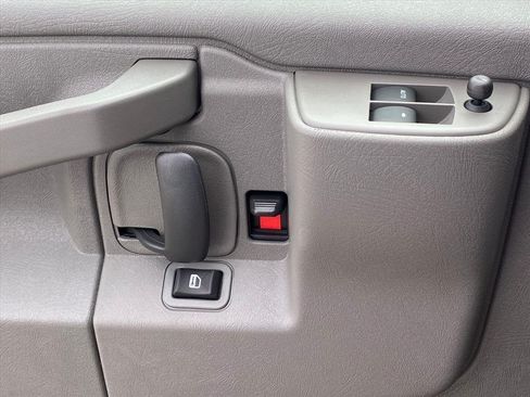New 2025 Chevrolet Express 2500 w/ Driver Convenience Package RWD image 19
