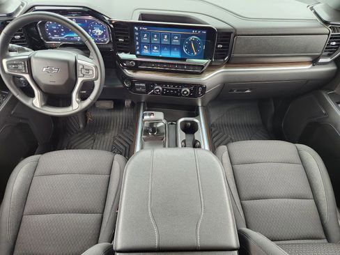Used 2024 Chevrolet Silverado 1500 LT Trail Boss AWD/4WD image 25