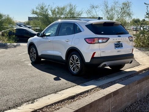 Used 2020 Ford Escape SEL image 5