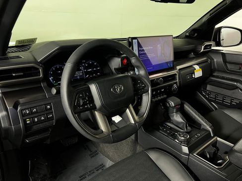 Certified 2026 Toyota 4Runner TRD Off-Road Premium image 12