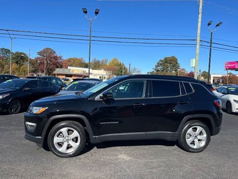 Used 2021 Jeep Compass Latitude image 8
