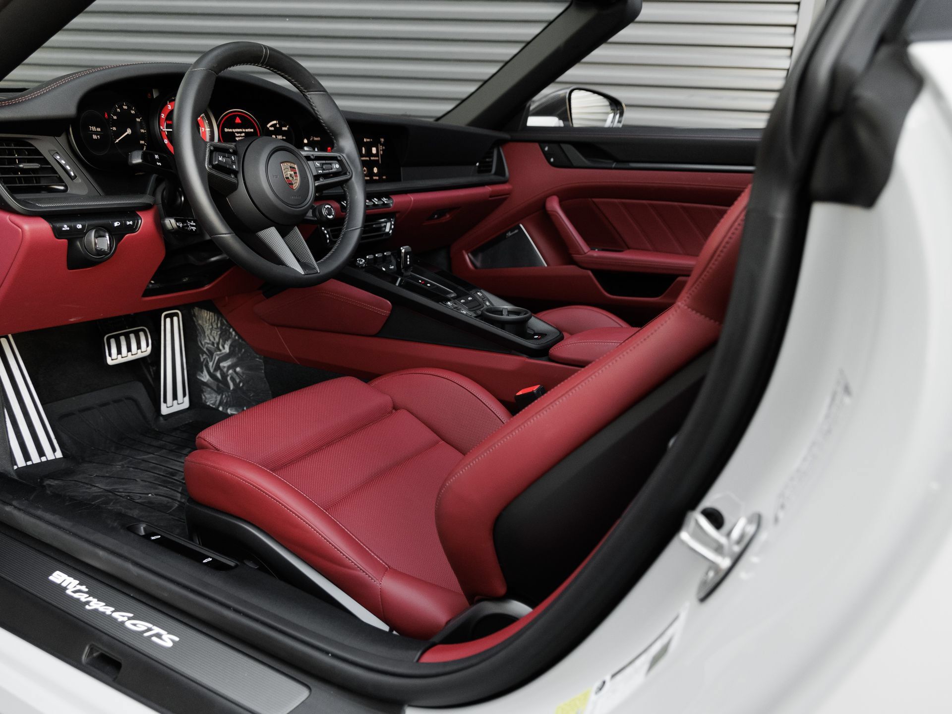 Used 2024 Porsche 911 Targa 4 GTS AWD/4WD image 4