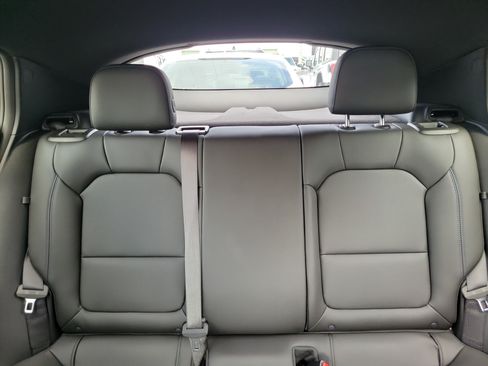 Used 2025 Buick Envista Sport Touring w/ Convenience II Package FWD image 14