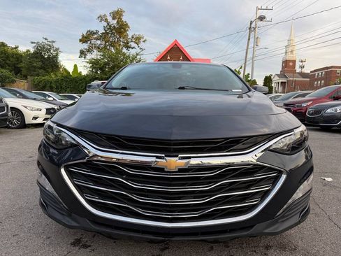 Used 2019 Chevrolet Malibu LT FWD image 3