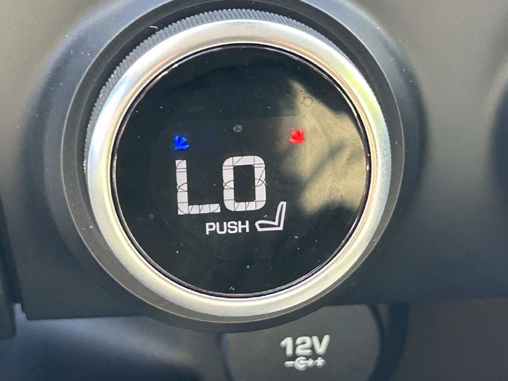 Used 2020 Jaguar E-PACE SE AWD/4WD image 17
