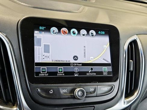 Used 2018 Chevrolet Equinox Premier FWD image 22