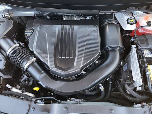 Used 2024 GMC Acadia Elevation FWD image 23
