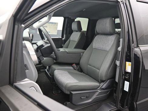 New 2026 Ford F350 XLT w/ FX4 Off-Road Package image 8