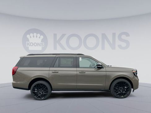 New 2026 Ford Expedition Max Platinum w/ Stealth Performance Package image 8