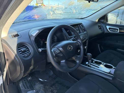 Used 2015 Nissan Pathfinder S image 27
