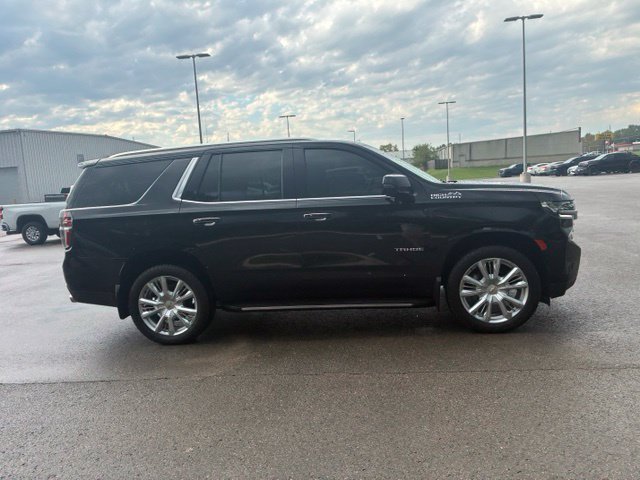 Used 2023 Chevrolet Tahoe High Country AWD/4WD image 9