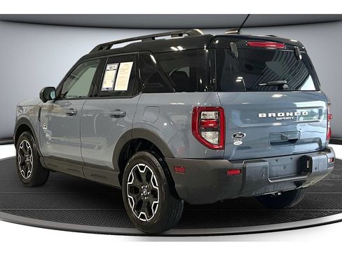 Used 2025 Ford Bronco Sport Outer Banks w/ Outer Banks Tech Package+ AWD/4WD image 17