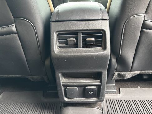 Used 2020 Ford Edge SEL w/ Convenience Package AWD/4WD image 46