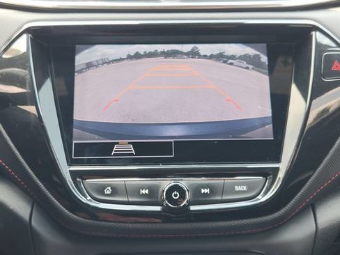 Used 2021 Chevrolet TrailBlazer RS w/ Convenience Package FWD image 18