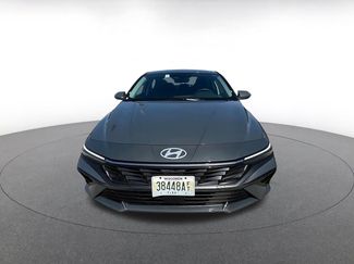 Used 2025 Hyundai Elantra SEL video 2