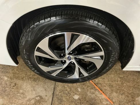 Certified 2025 Subaru Legacy Premium image 27