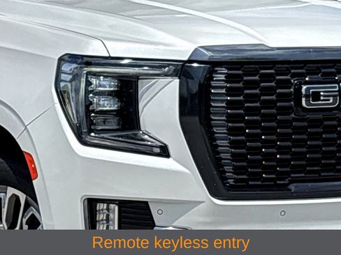 Used 2023 GMC Yukon Denali Ultimate AWD/4WD image 19