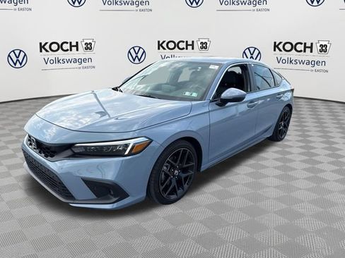 Used 2023 Honda Civic Sport Touring image 3