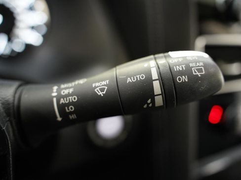 Used 2022 INFINITI QX80 Luxe w/ Cargo Package image 15