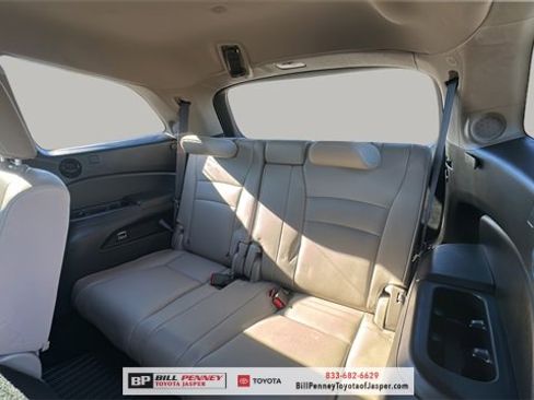 Used 2016 Honda Pilot Touring image 20