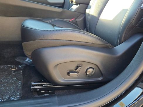 New 2026 Jeep Compass Limited image 24