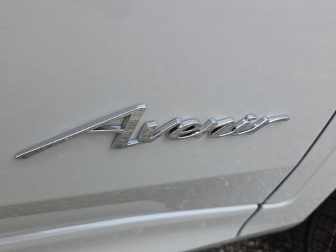 New 2026 Buick Envista Avenir FWD image 21