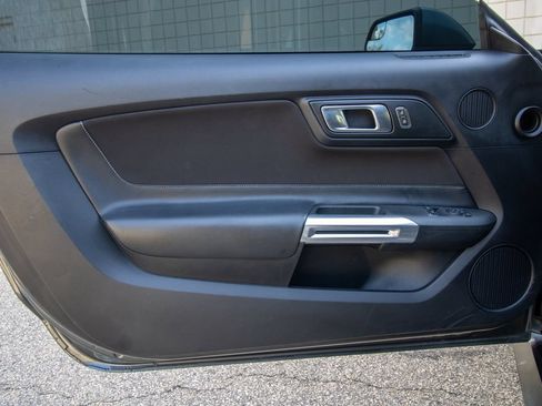 Used 2019 Ford Mustang GT w/ Performance Package - Level 2 RWD image 10