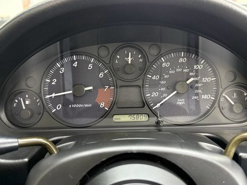 Used 2000 MAZDA MX-5 Miata image 25