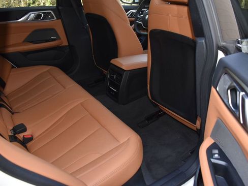 Used 2025 BMW i4 eDrive40 RWD image 26