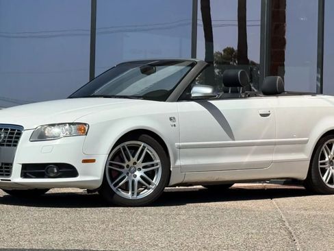Used 2008 Audi S4 Cabriolet image 22