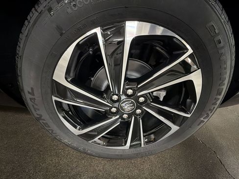 New 2026 Buick Enclave Sport Touring w/ Super Cruise Package image 33