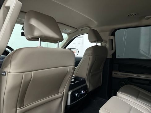 Used 2023 Ford Expedition Max XLT RWD image 43