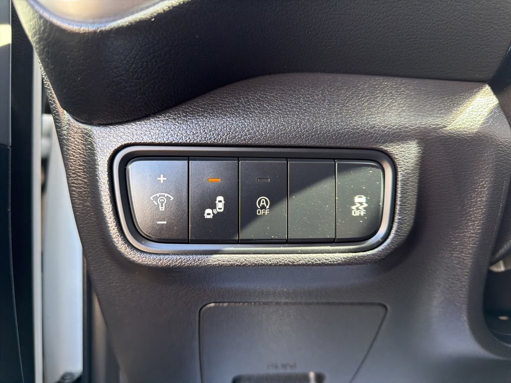 Used 2020 Kia Soul X-Line FWD image 23