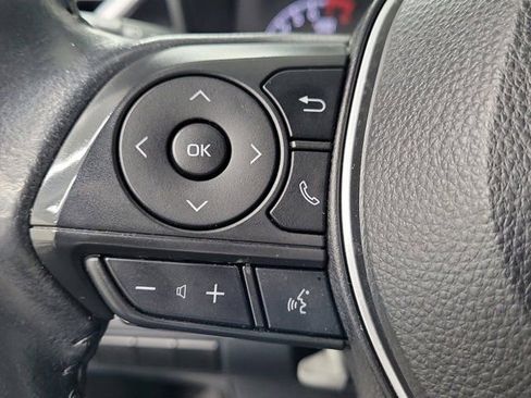 Used 2021 Toyota Corolla SE image 25