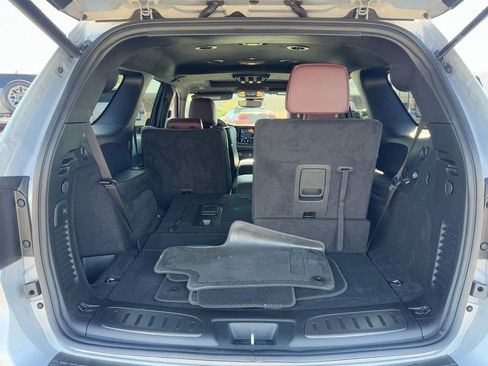 Used 2025 Dodge Durango SRT Hellcat image 17