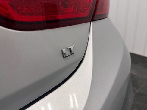 Used 2019 Chevrolet Cruze LT image 5