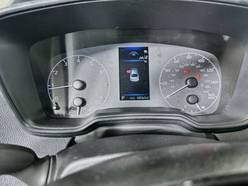 Used 2025 Toyota Corolla LE FWD image 18