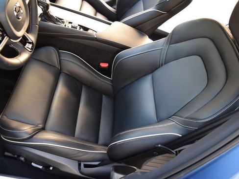 Used 2020 Volvo S90 T6 R-Design image 36