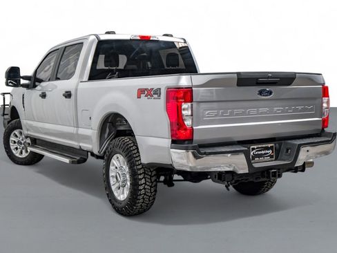 Used 2022 Ford F250 XL w/ STX Appearance Package image 8