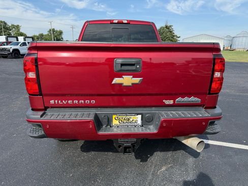 Used 2018 Chevrolet Silverado 3500 High Country w/ Duramax Plus Package AWD/4WD image 4
