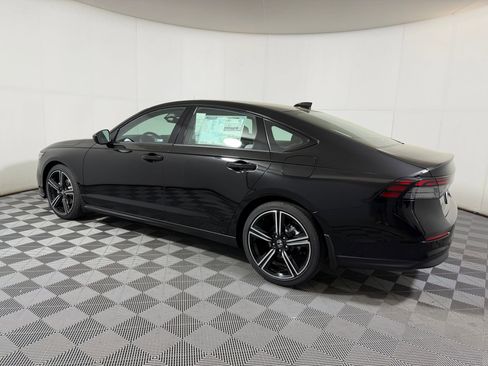 New 2026 Honda Accord SE image 2