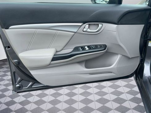 Used 2014 Honda Civic EX-L image 12